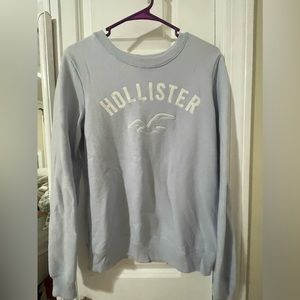 💙Hollister blue crewneck